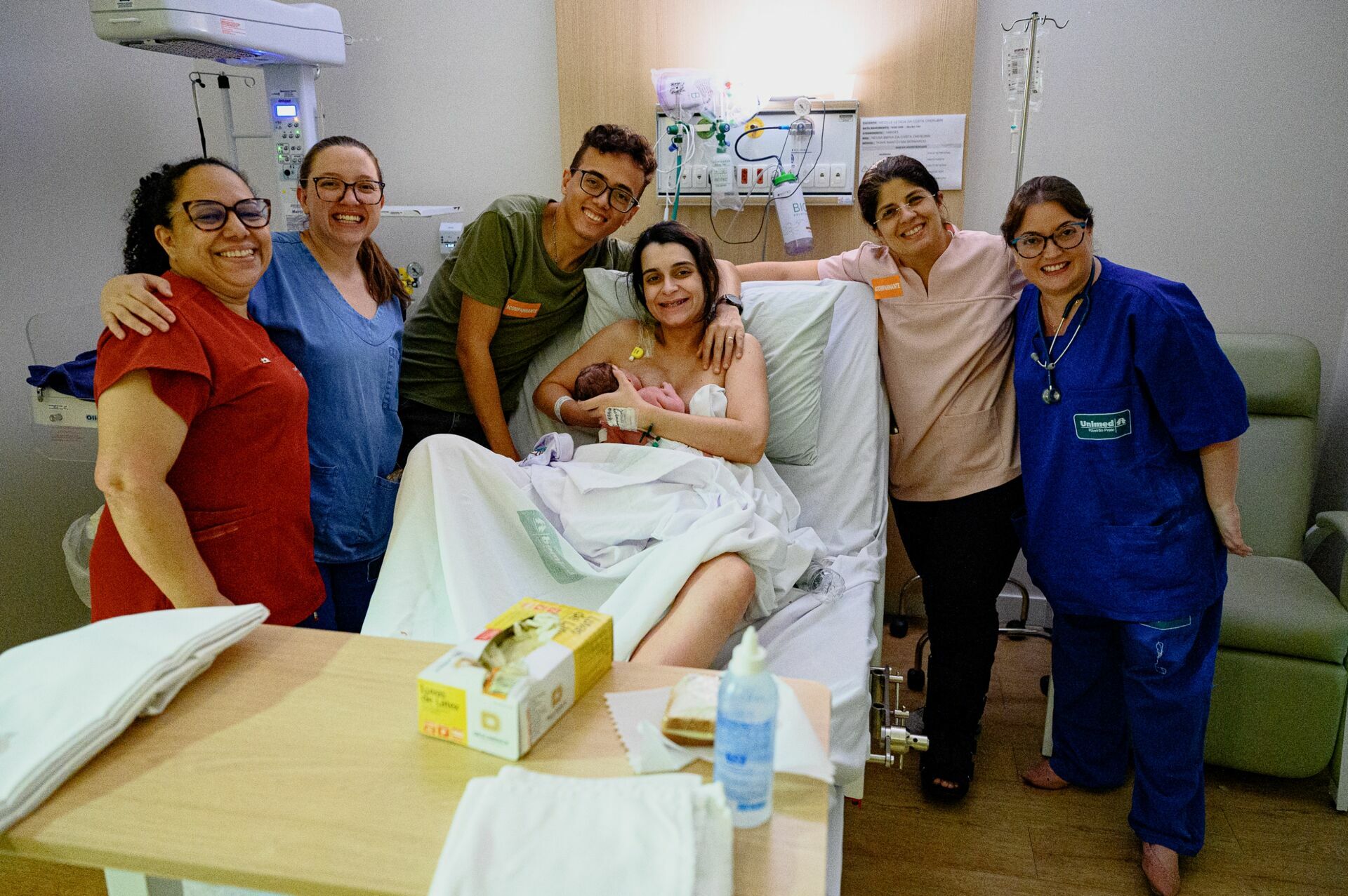 Foto Relato de Parto - Parto Hospitalar - Hospital Unimed Ribeirão Preto - Parto Joaquim por Nicolle Foto Relato de Parto - Parto Hospitalar - Hospital Unimed Ribeirão Preto - Parto Joaquim por Nicolle - Imagem 37