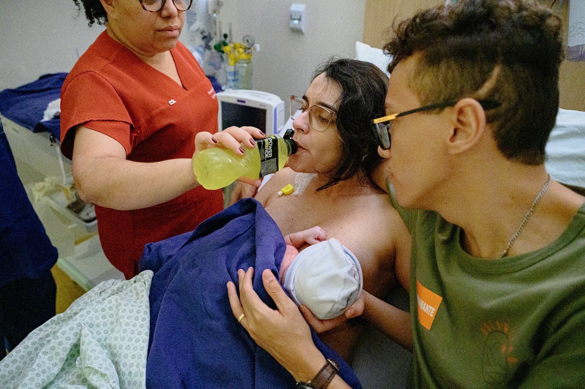 Foto Relato de Parto - Parto Hospitalar - Hospital Unimed Ribeirão Preto - Parto Joaquim por Nicolle Foto Relato de Parto - Parto Hospitalar - Hospital Unimed Ribeirão Preto - Parto Joaquim por Nicolle - Imagem 28